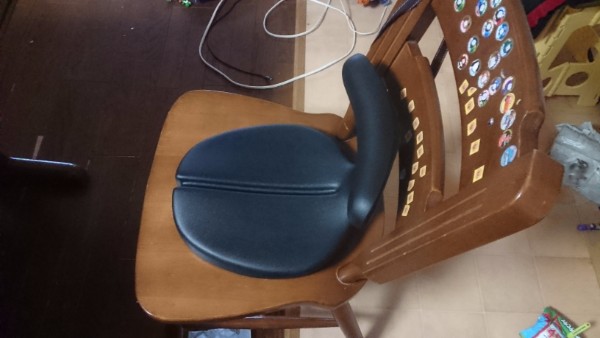 世界初！日本人の姿勢矯正椅子アーユルチェアを買ってみた評価！